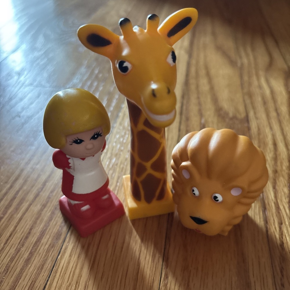 Vintage Tyco Super Blocks Preschool Building Toys‎ Figures Lion,giraffe, Girl